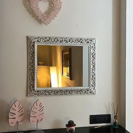 Loma Apartment *